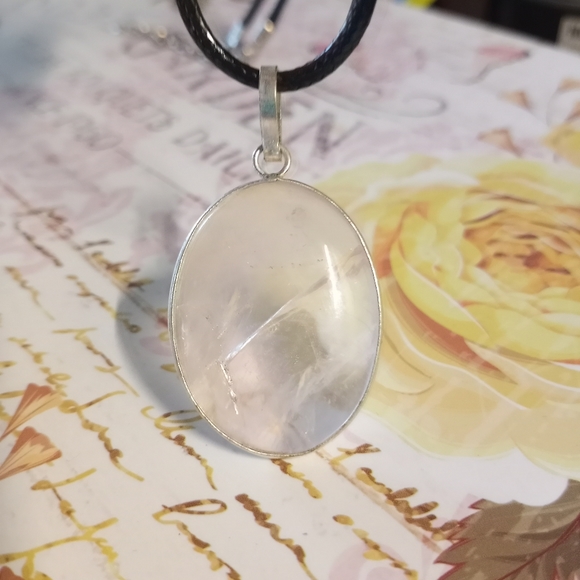 Rose Quartz pendant necklace - Picture 4 of 9